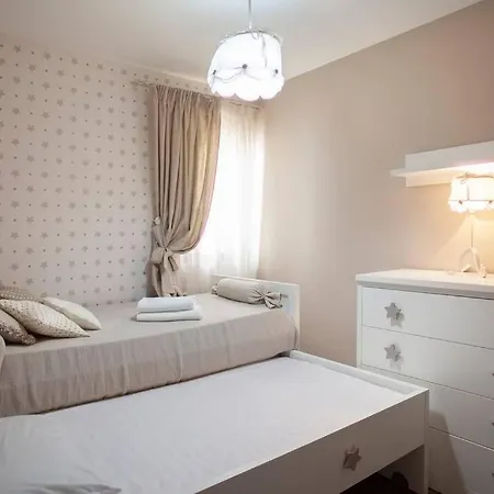 Charming Townhouse In Hébergement de vacances